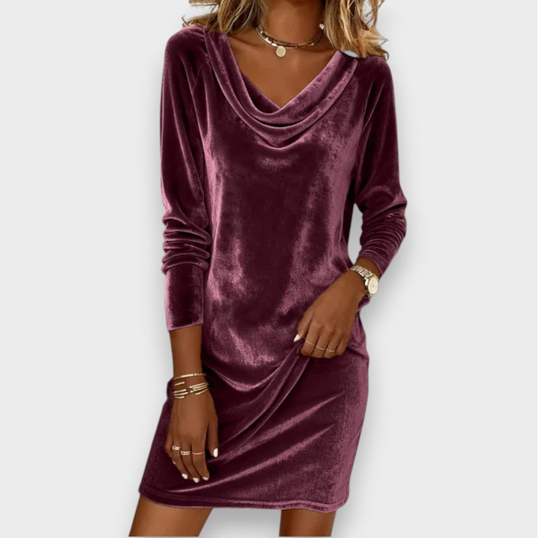 SCARLETT | ELEGANT VELVET DRESS