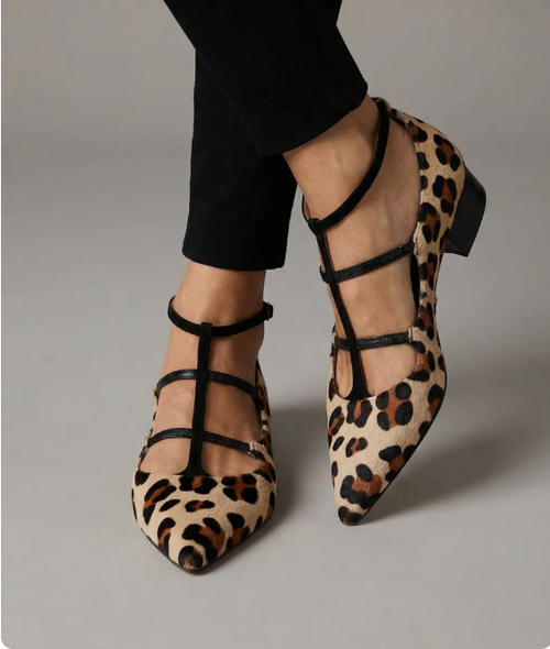 Amelia | Leopard Print Comfort Flats