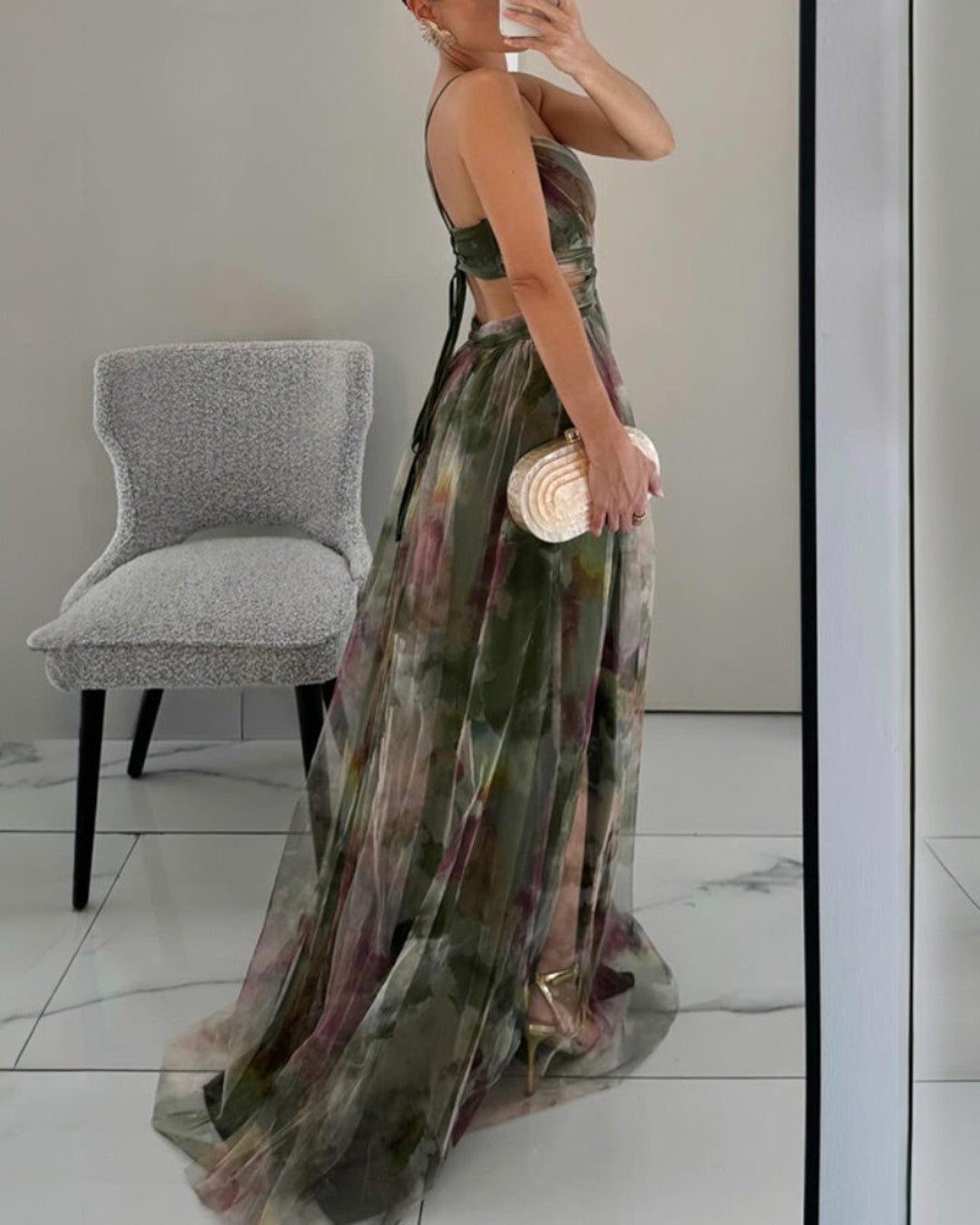 GRACE | ROMANTIC, INVISIBLE DRESS